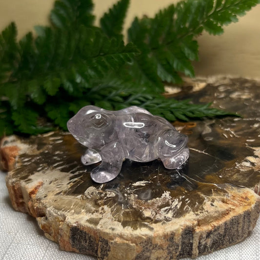 Amethyst Frog crystal Carving