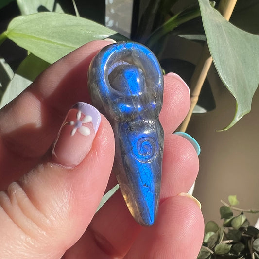 Royal Blue Flash Labradorite Spiral Goddess