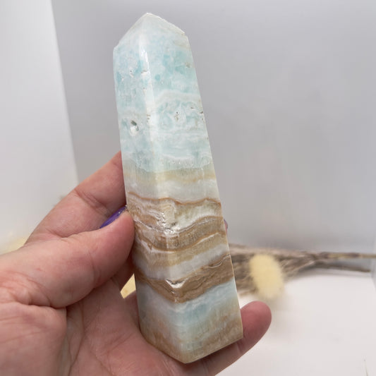 Caribbean Calcite Tower | Obelisk | Point