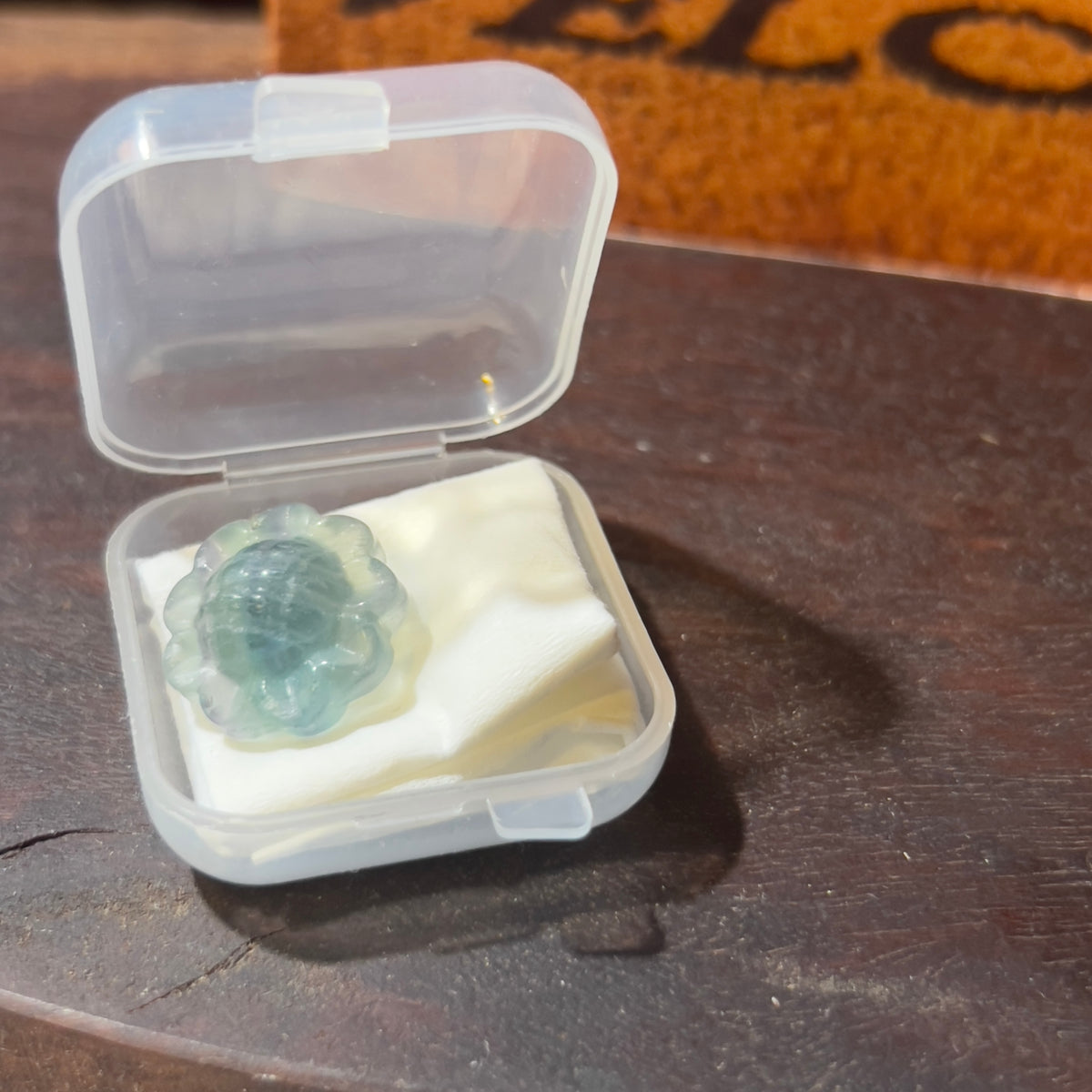 Mini Fluorite Carving: Flower