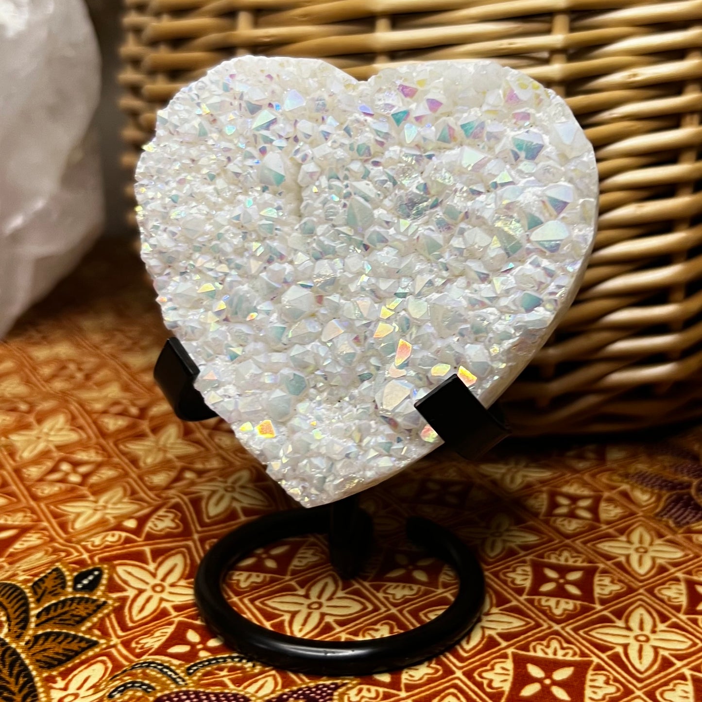 Angel Aura Quartz Heart on Stand (i)