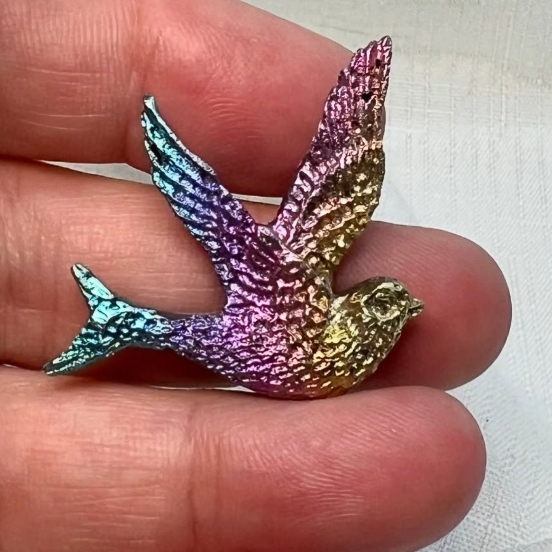 Rainbow Bismuth flat backed Flying Bird