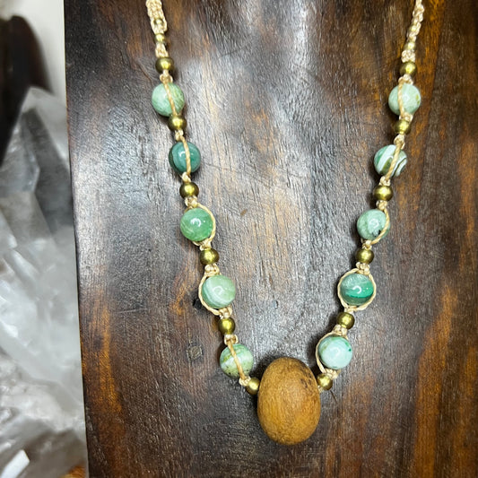 Agate Crystal Necklace with Natural Wood Pendant: Friendship | Positive Relationships