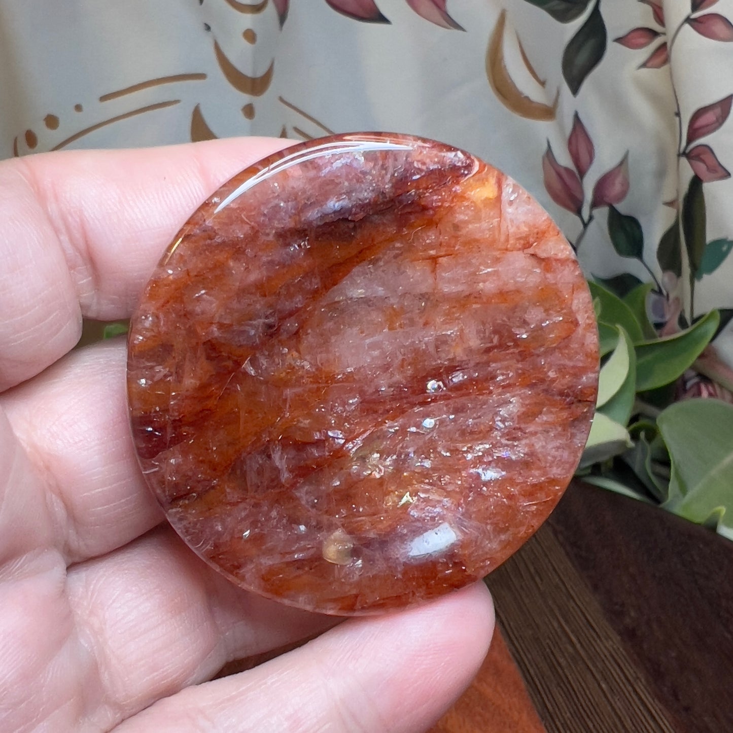 Fire Quartz Dish | Sphere Stand