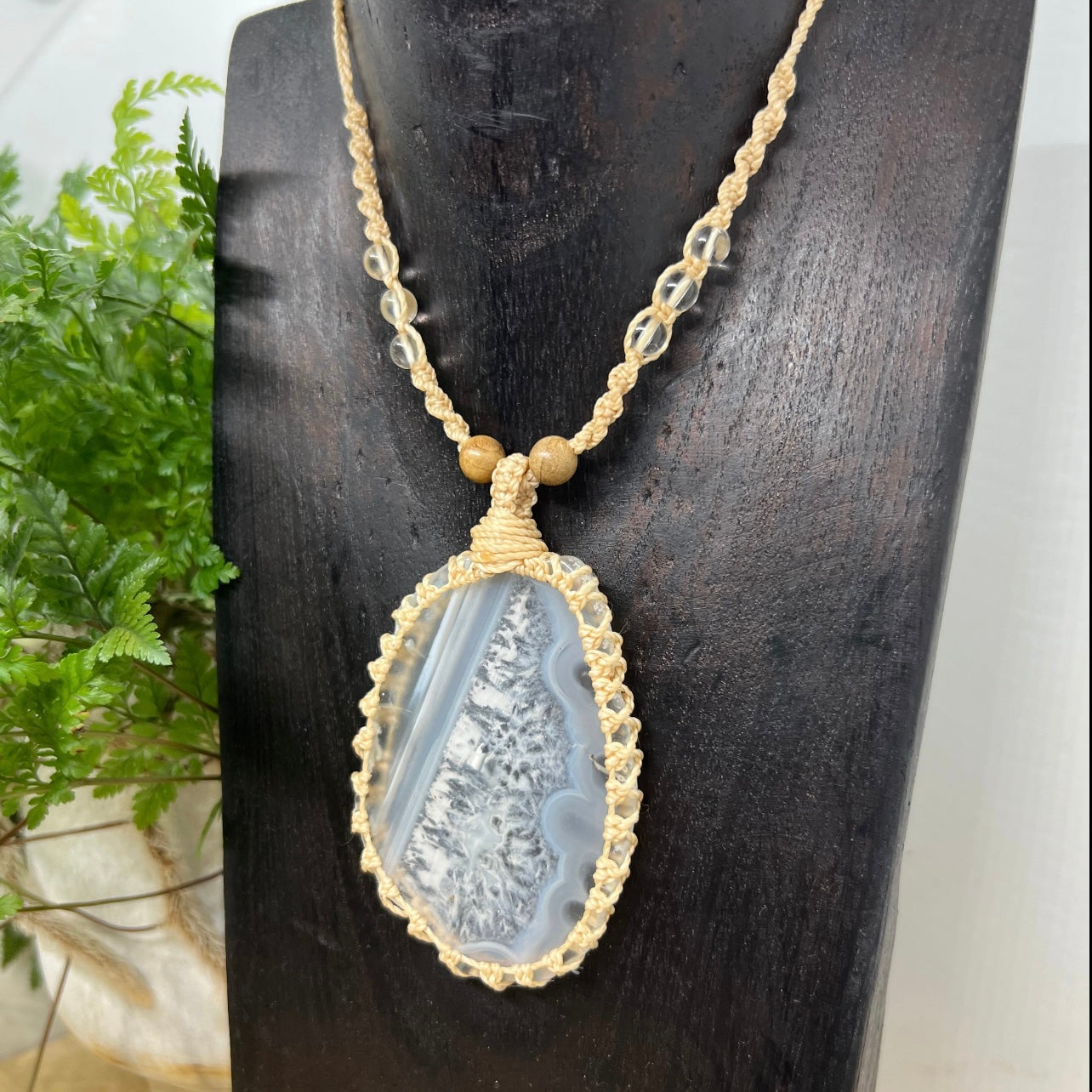 Large Natural Agate Slice Macrame Talisman