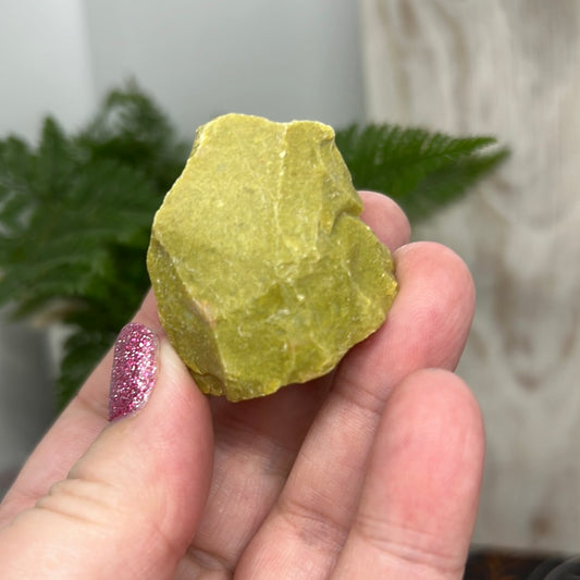 Bright Green Apple opal rough chunks