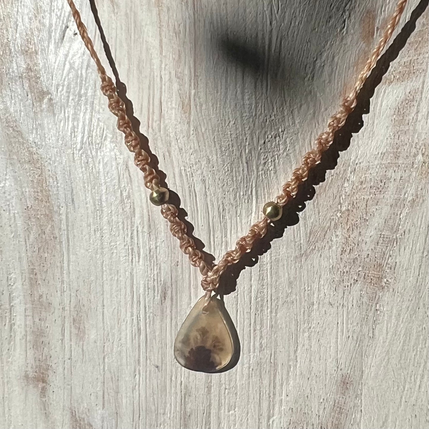 โNature's Artโ Petite Dendritic Scenic Agate Micro Macrame Crystal Necklace