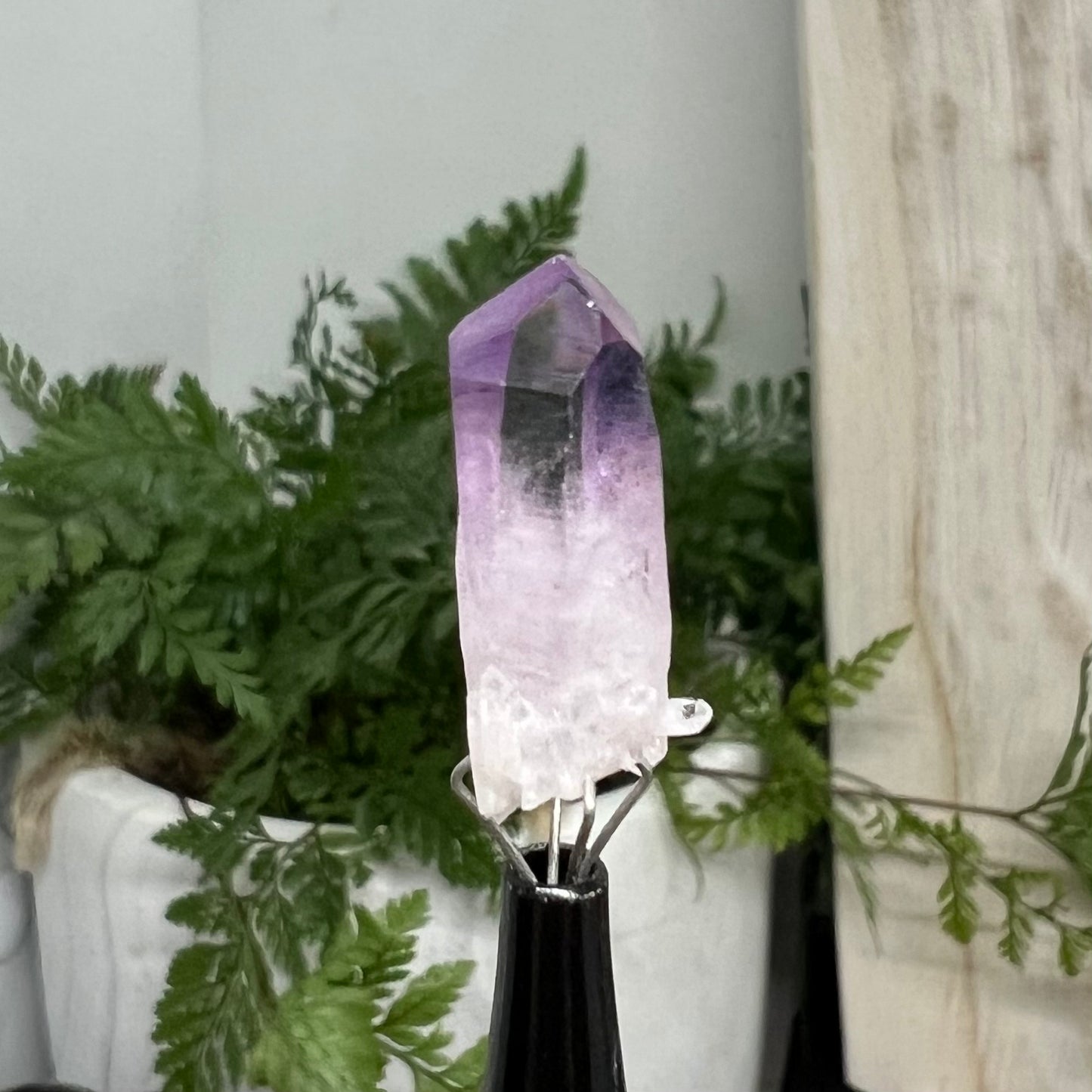 Vera Cruz Amethyst Point - Saturated Colouring