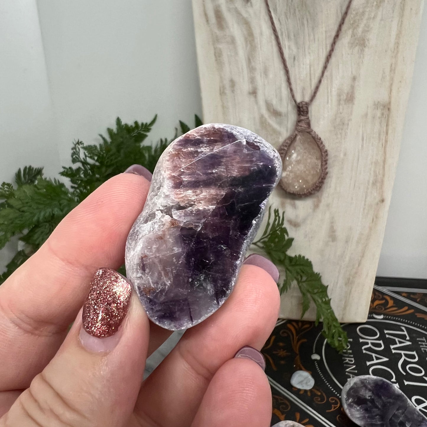 Amethyst Seer Scrying Stone, Polished face Amethyst