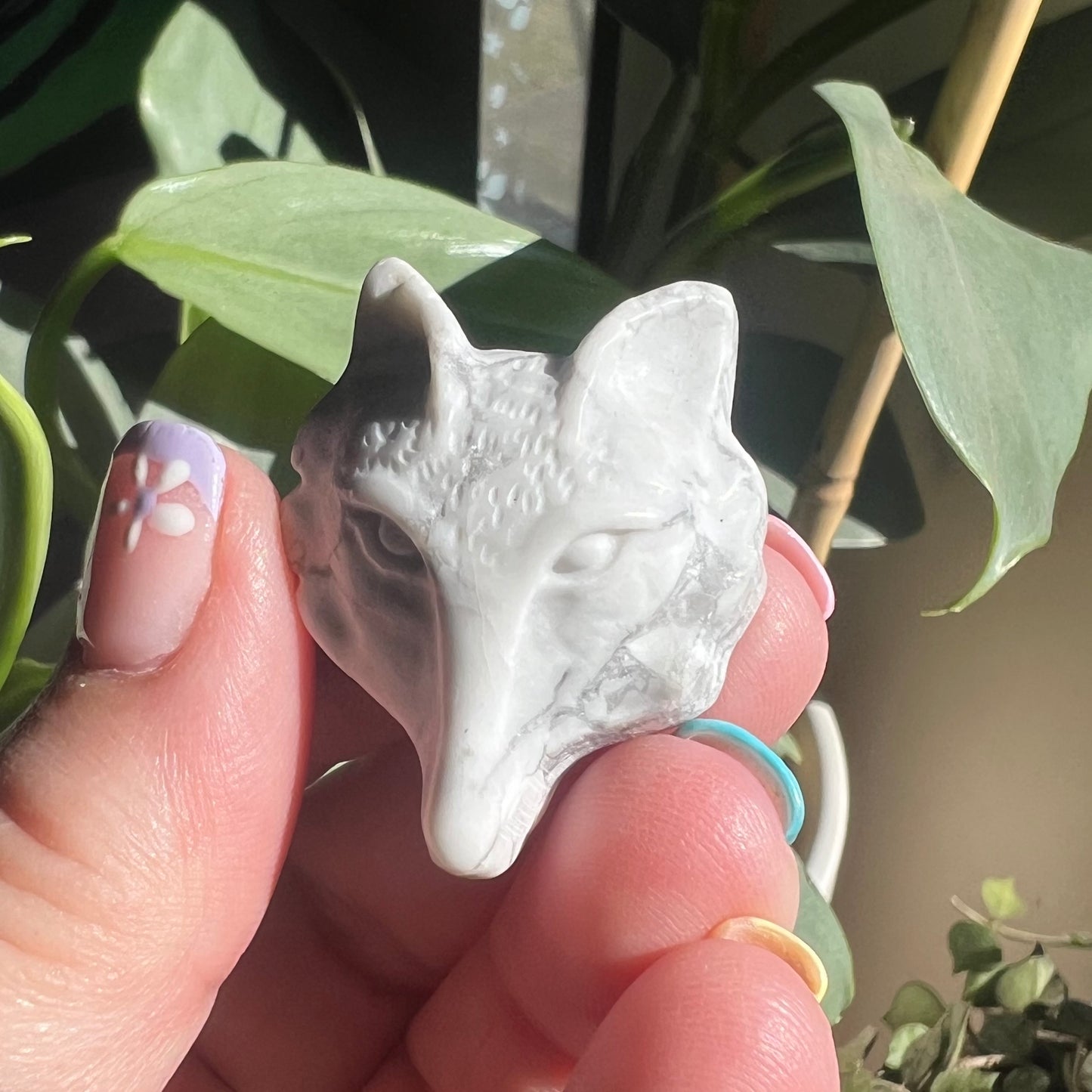 Howlite Wolf Face hand-carved