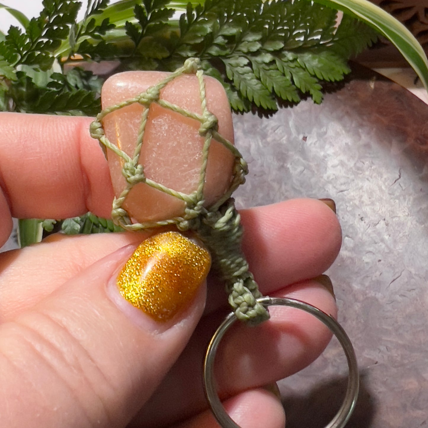 Mangano Calcite Crystal Macrame Keyring Charm | Friendship ∙ Self-kindness ∙ Confidence