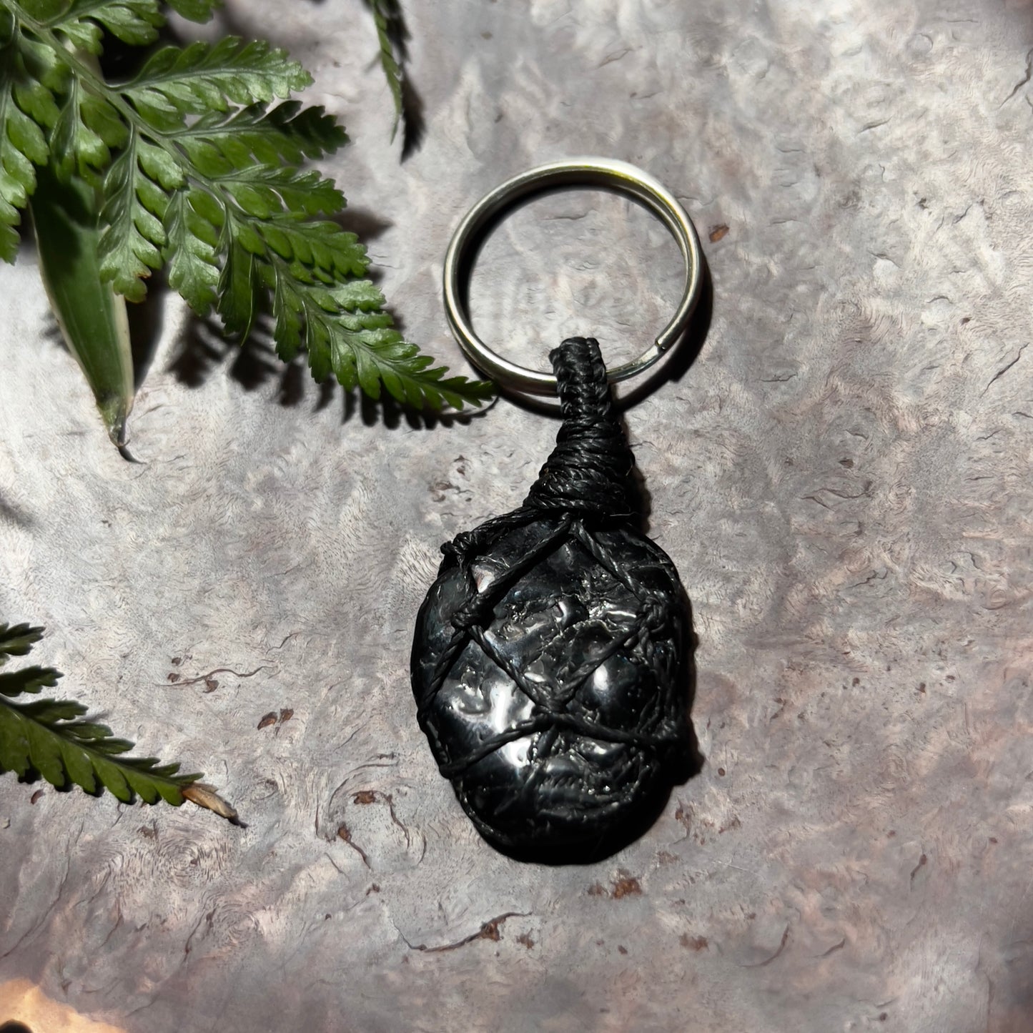 Black Tourmaline Crystal Macrame Keyring Charm | Intuition ∙ Comfort ∙ Self-confidence (Copy 8)