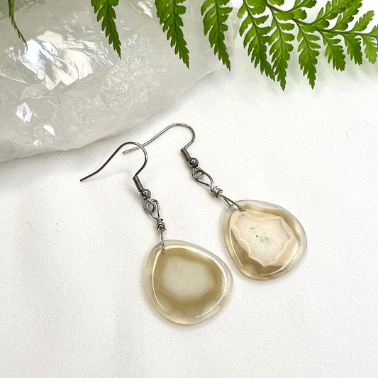 White Agate Slice Crystal Earrings: Emotional Balance ∙ Confidence ∙ Friendship
