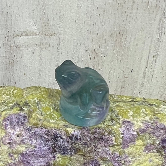 Mini Fluorite Carving: Blue Frog