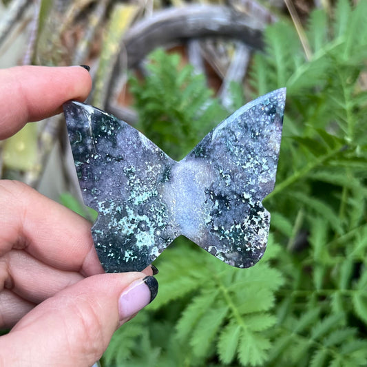 Grape Agate 3D Butterfly Carving