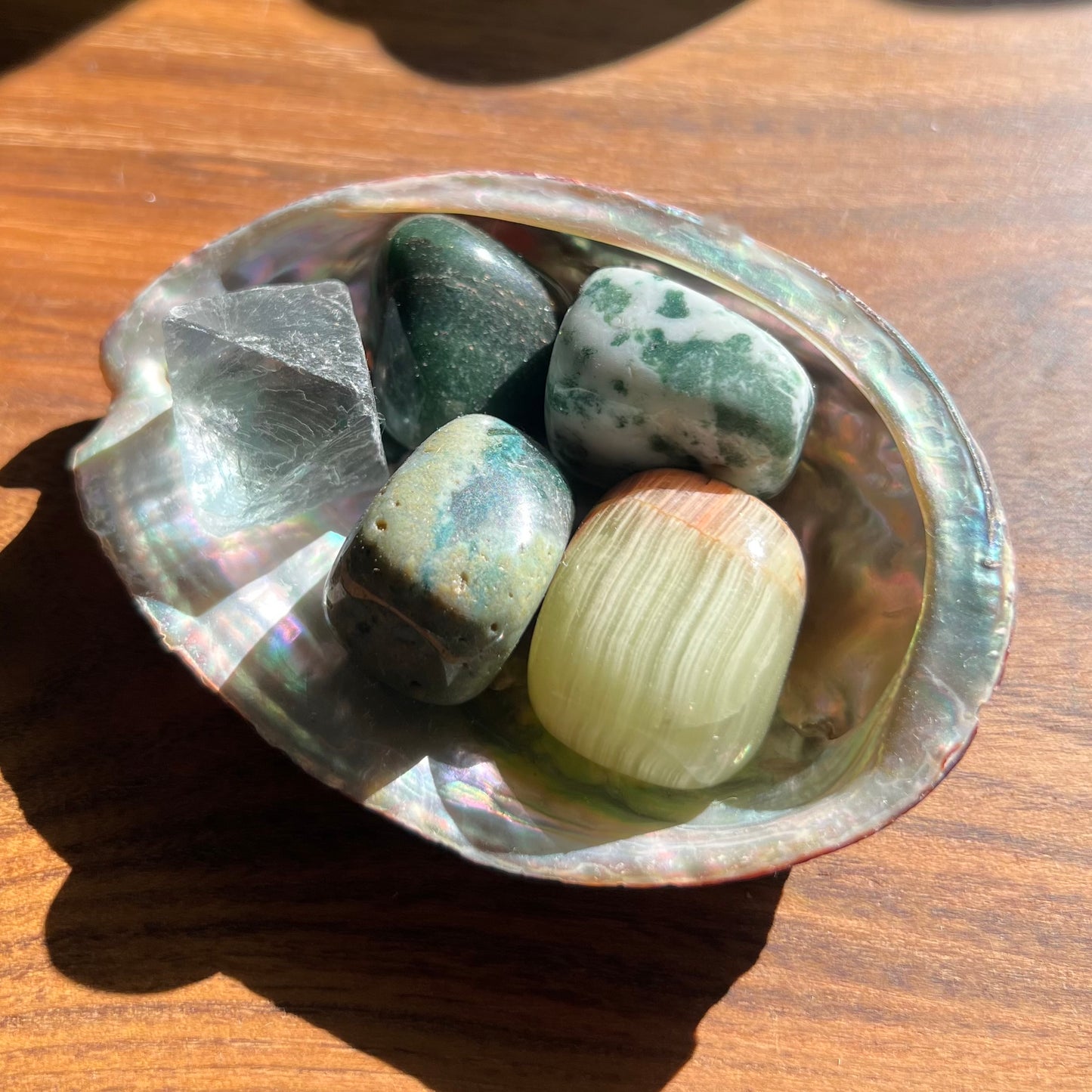 Crystal Set in Abalone Shell - Green Heart Chakra