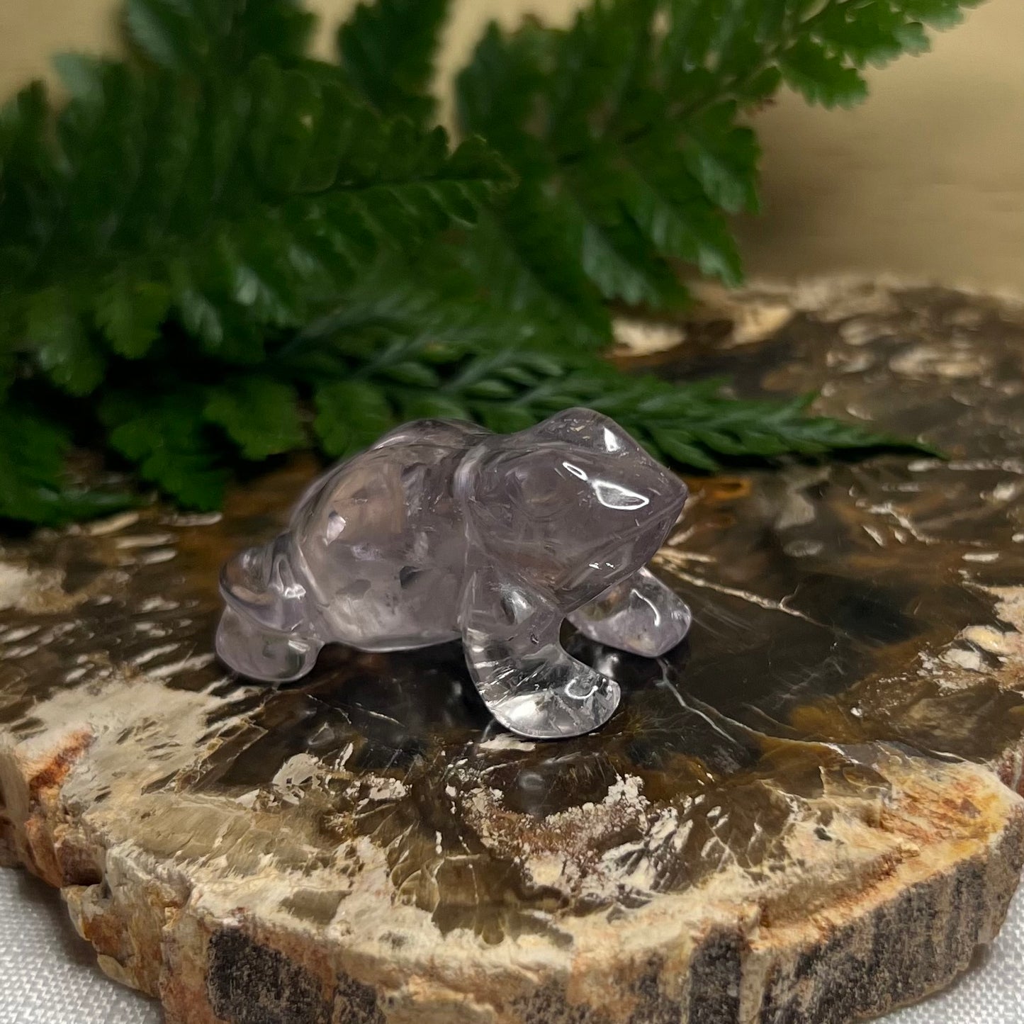 Amethyst Frog crystal Carving