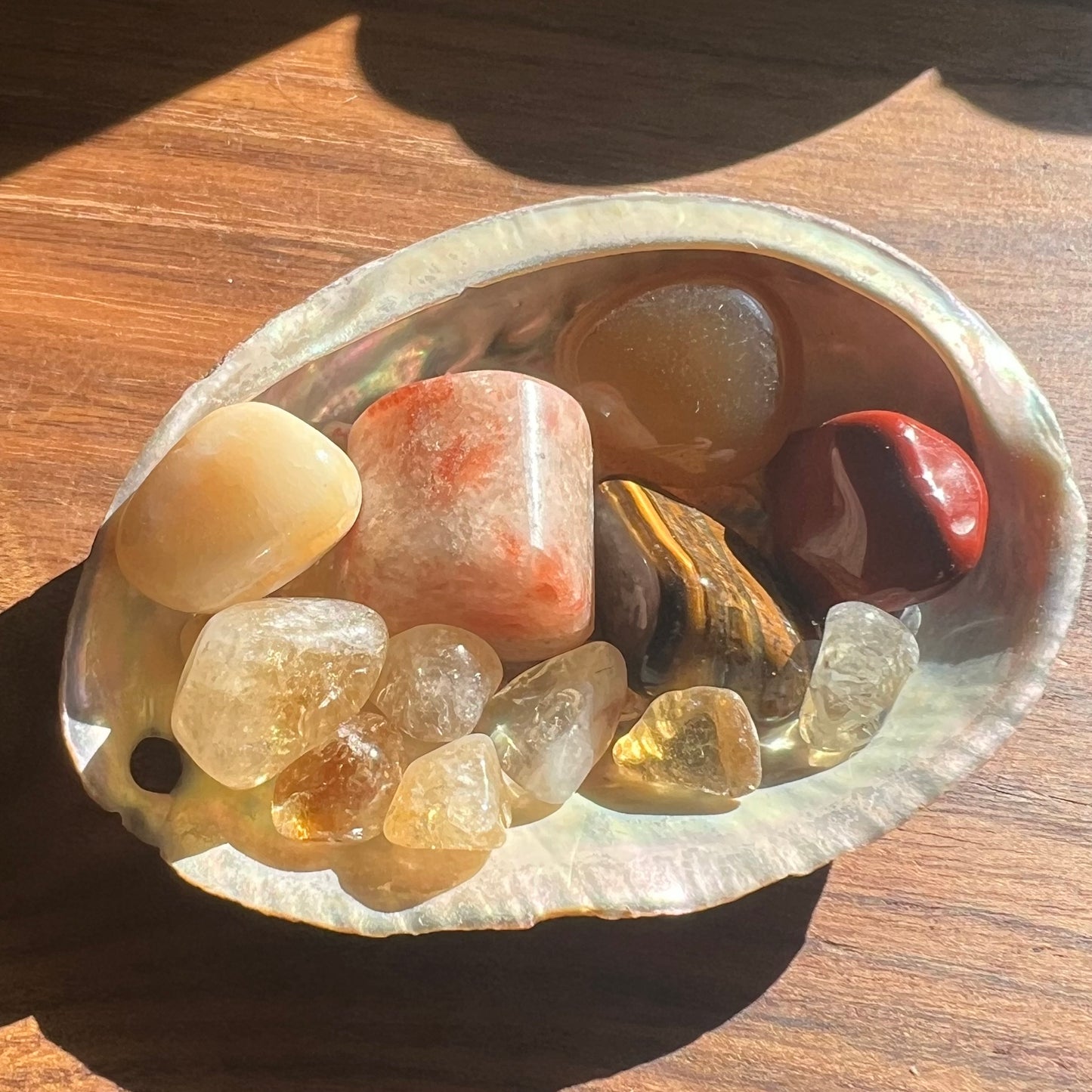 Crystal Set in Abalone Shell - Solar Plexus & Sacral Chakra