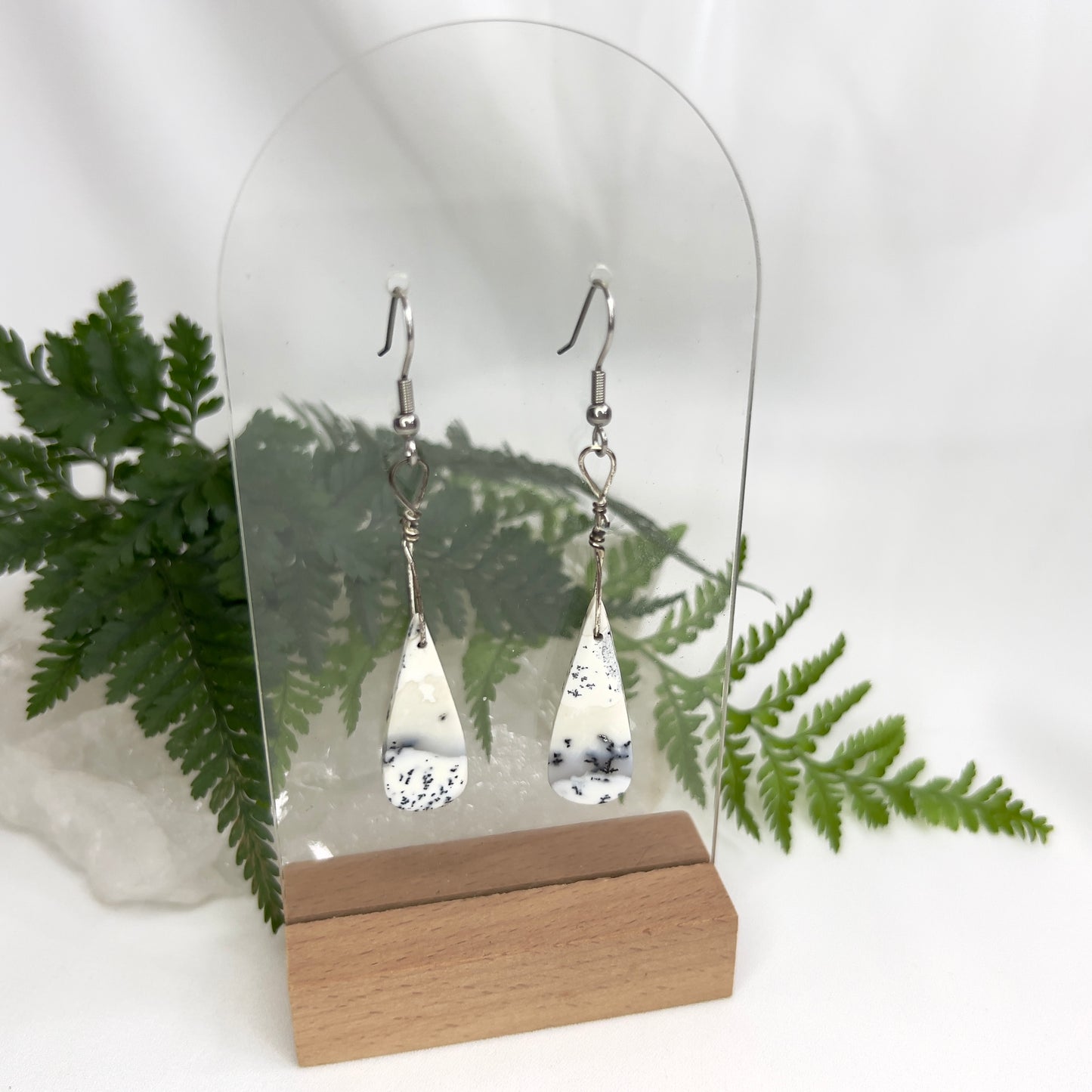 Dendrite Agate Crystal Earrings: Connection with Nature ∙ Grounding ∙ Growth