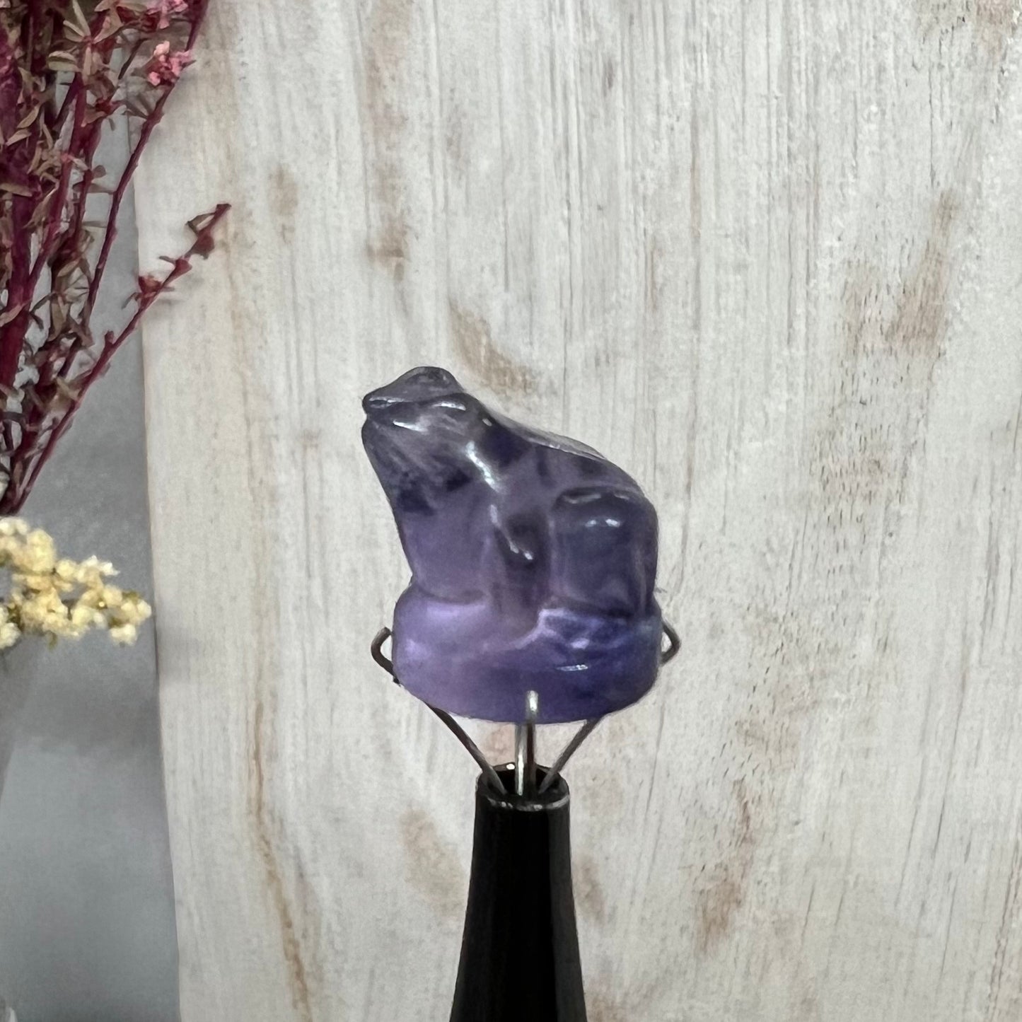 Mini Fluorite Carving: Purple Frog