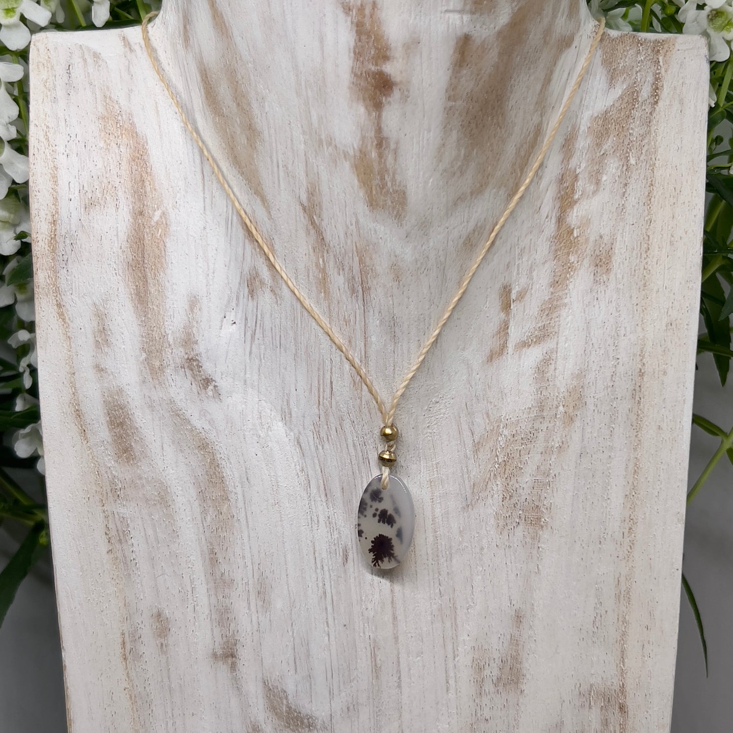 Dendritic Scenic Agate Crystal Layer Necklace (1)