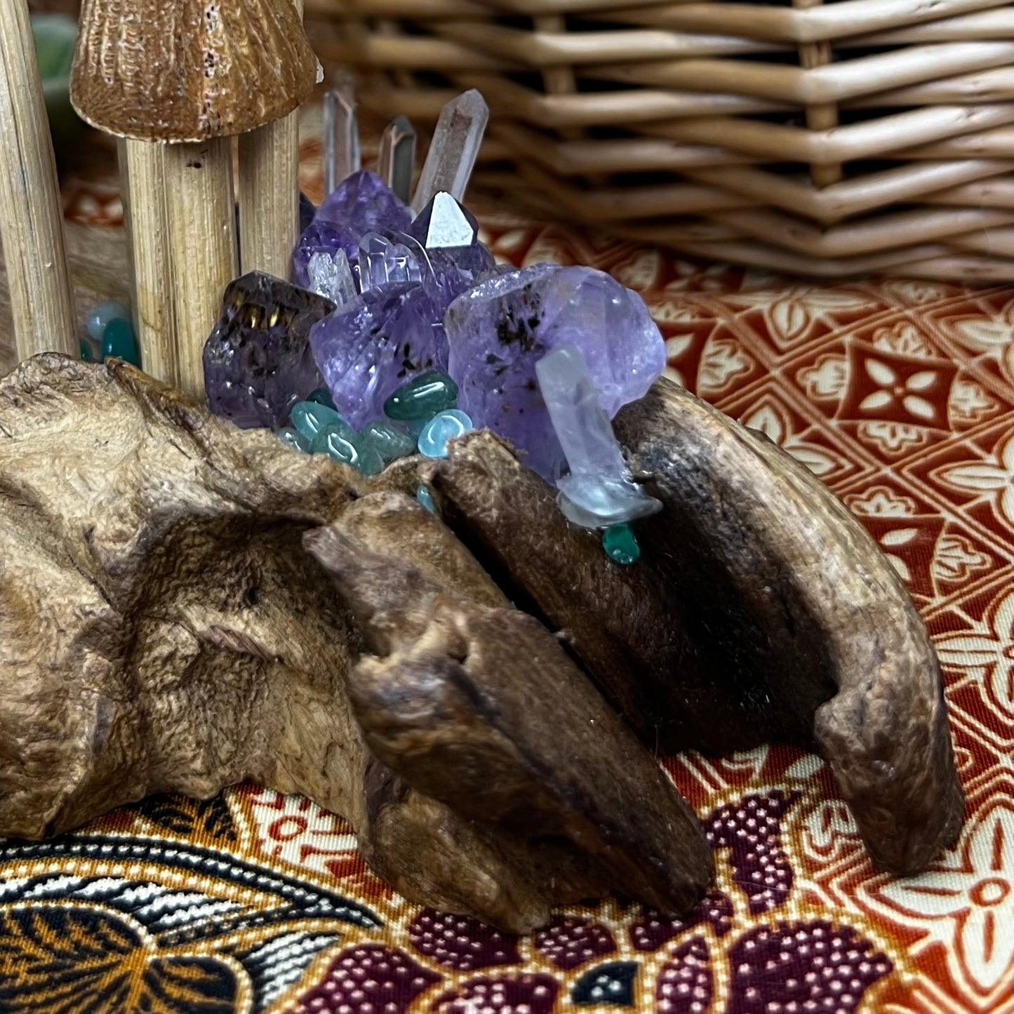 Bespoke Crystal & Wooden Burl Mushroom & Dragonfly Display - Amethyst | Quartz | Dyed Agate