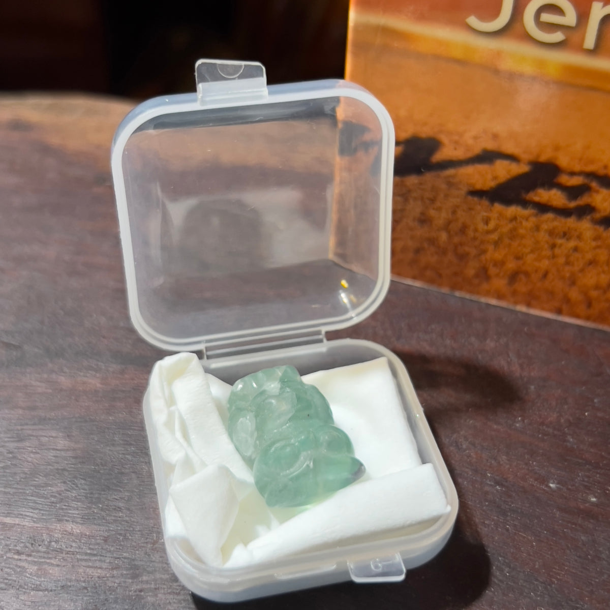 Mini Fluorite Carving: Owl