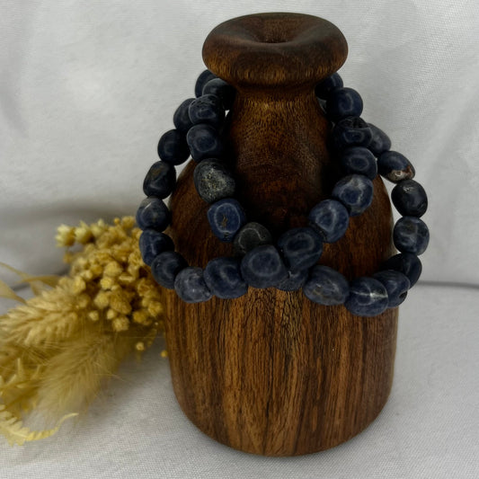 Blue Sapphire Freeform Crystal Bracelet ∙ Wisdom | Enlightenment | Intellect
