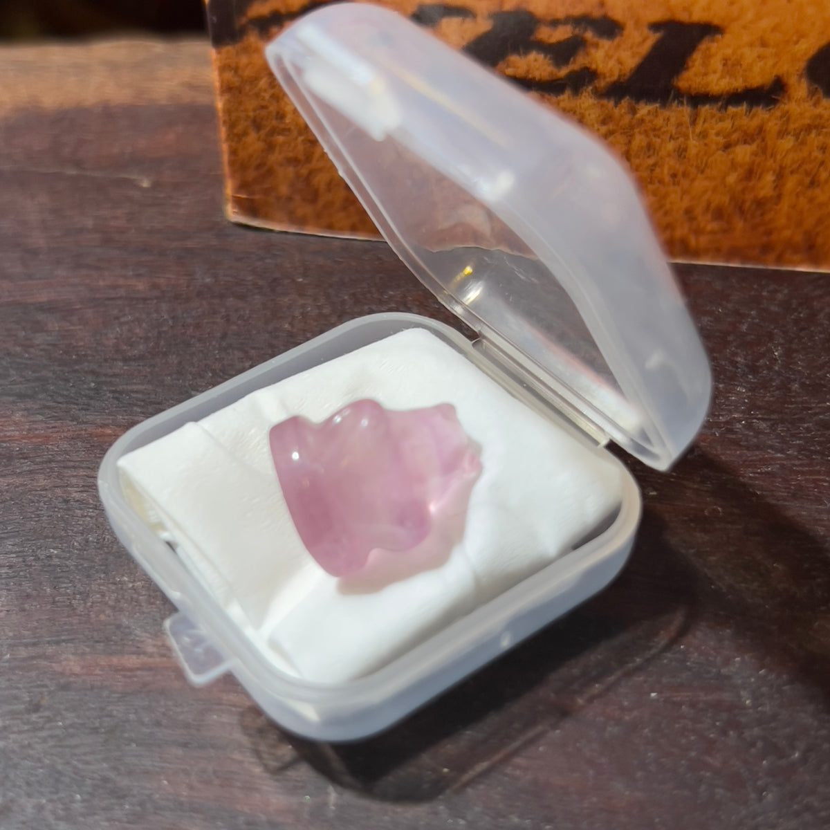 Mini Fluorite Carving: Purple Frog