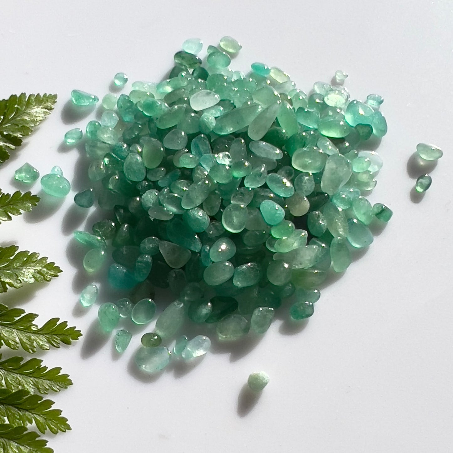 Green Agate Crystal Chips (small & polished)