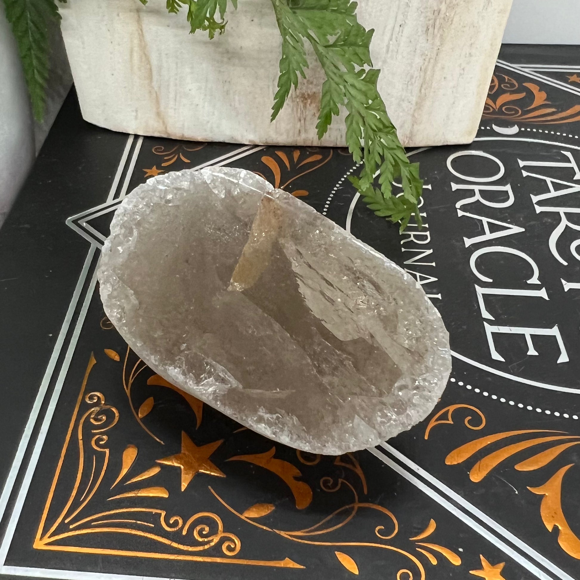 Skrying Stone Seer Stone / Scrying Stone - SMOKY QUARTZ – Earth Energy Studio