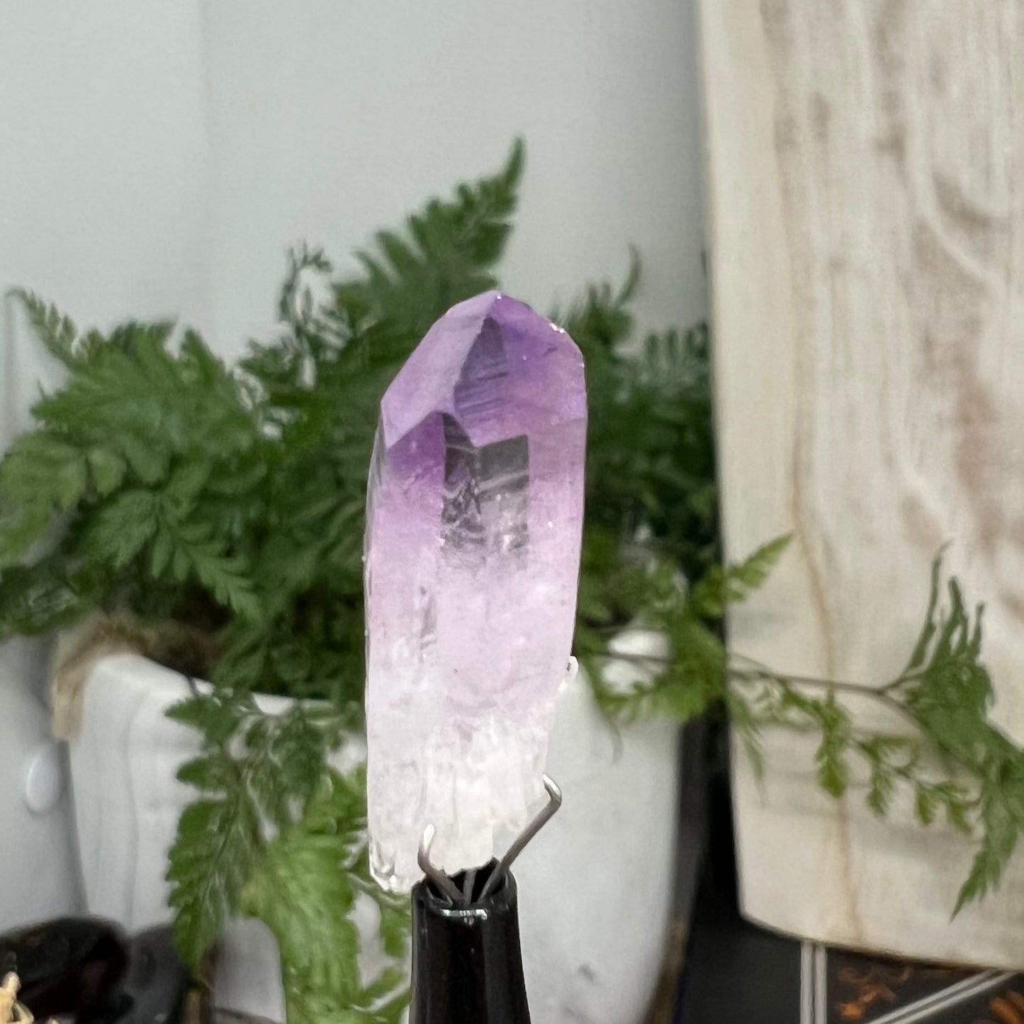 Vera Cruz Amethyst Point - Saturated Colouring